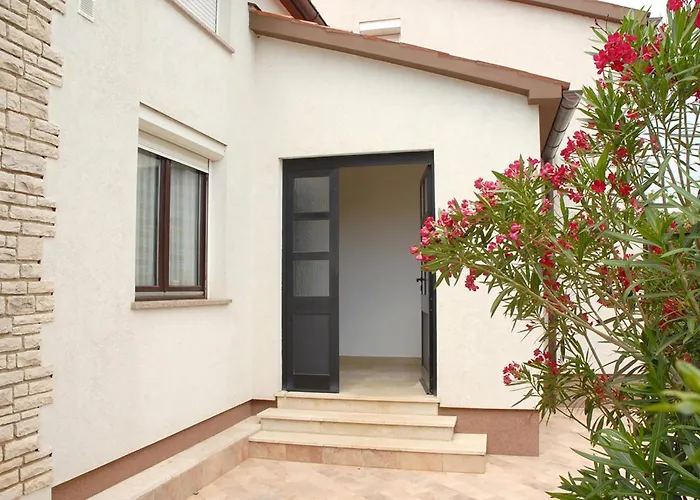 Gorgeous In Сasa de vacaciones Pula